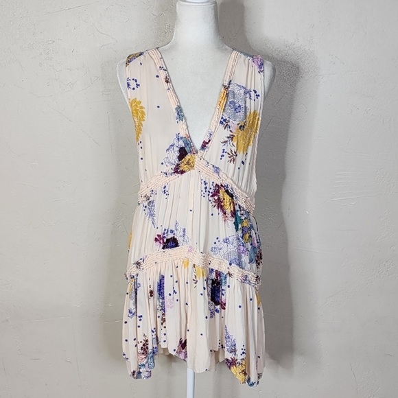 Free People Purple Haze Floral Tiered Tunic Top Size Small - Picture 11 of 11